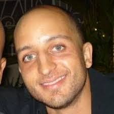 Ricardo Oneil's Instagram, Twitter & Facebook