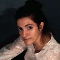 Lynn Gomez's Instagram, Twitter & Facebook