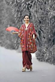 Beberapa contoh baju muslim dan perlengkapan ibadah yang dapat anda temukan dengan mudah dan beli dengan harga terjangkau di bukalapak, di antaranya adalah apa pun jenis dan merek serta. 26 Best Jumputan Lurik Tenun Batik Ideas Batik Batik Tenun Batik Fashion