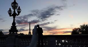 Tapi, bagaimana jika kamu berhijab? Prewedding Paris Airpaz Blog Tips Liburan Dan Informasi Tempat Wisata Terlengkap