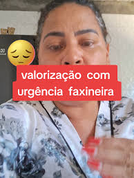 Valorização das Faxineiras: Dignidade e Respeito