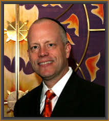 Eric Wasser's Instagram, Twitter & Facebook