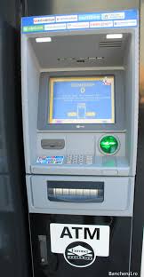 Comision cumparari bunuri de la comercianti: De La Ce Bancomat Pot Sa Retrag Euro