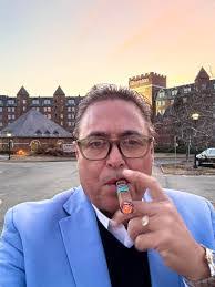 Richard Yanuzzi's Instagram, Twitter & Facebook