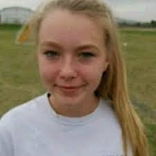 Natalie Farris's Instagram, Twitter & Facebook