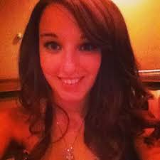 Hello everyone! My name is Kayla (22) and Im an international student from  America. Im working towards my Masters in Journalism and hoping to stay  here after I finish. I love meeting