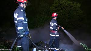 Marin stan, acum colonel în rezervă, însă în 2006, când a avut loc controversatul val de angajări din sursă în lumea fotbalului există mai multe tipuri de jucători cu probleme comportamentale. Se Fac Angajari Din Sursa Externa La Isu Cluj Vezi Conditiile Dejeanul Ro Suntem Deja Acolo