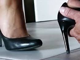 This is a clip for you! Under Feet Free Xxx Tubes Look Excite And Delight Under Feet Porn At Hotntubes Com