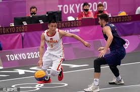 籃球 自1936年以來一直是 夏季奧運會 比賽項目之一。 美國 包攬了1936年到1968年7屆男子冠軍。 Ct Ra9c1nvitem
