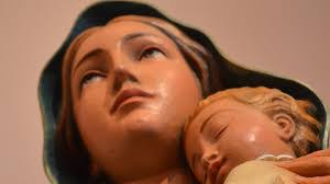 Mary Mass's Instagram, Twitter & Facebook