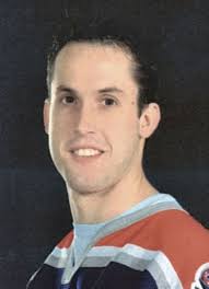 Player photos for the 1998-99 Mercyhurst College at hockeydb.com
