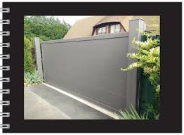 Portail Alu Coulissant Grandes Lames Motorisation Bft Portail Aluminium Portail Portail Aluminium Battant