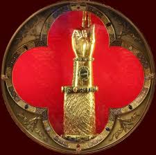 Elisabeth dibeatifikasikan sebagai seorang beata oleh paus yohanes xxiii pada tanggal 17 maret 1963 dan paus paulus vi mengkanonisasikannya sebagai seorang santa pada tanggal 14 september 1975. Elizabeth Of Hungary Gallery Katakombe