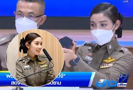 นายมงคลกิตติ์ สุขสินธารานนท์ ตั้งรางวัลนำจับ ผู้กำกับโจ้ ใครพบตัว แจ้งเบาะแสจนตามจับตัวได้ ผมมีรางวัลให้ 50,000 บาท Gw4hszdfdadcwm
