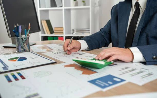 3 Signs You're Ready To Work With A Certified Public Accountant -  Awarenessideas.com
