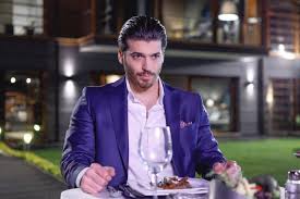 Ator turco Can Yaman é preso em operação antidrogas em Istambul