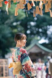ポートレート撮影報告 浴衣美女の撮影しました 風鈴祭り 女性に伝わる文章 写真レッスン 書き方 見せ方上手になるヒケツ 女の子 ポーズ 祭り 浴衣