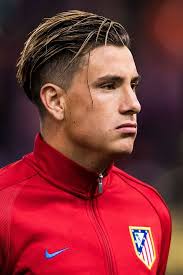 Antoine griezmann ist nach längerem urlaub zurück bei atlético madrid und hat dort das training wieder aufgenommen. Madrid Spain November 23 Jose Maria Gimenez De Vargas Of Atletico De Madrid Poses For A Photo Prior To Their 2016 17 Uefa Champions Le Madrid Kimmich Fotos