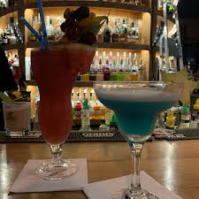 The downtown area is quaint and inviting with shops, restaurants and businesses to be . Coctail Bar Max Dom Whisky 16 Tips From 287 Visitors