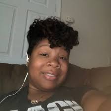 Iris Ferguson (@Irisfergiieferg)