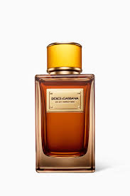 In september 2017, the new, more i would easily make this my signature scent and for an edt it lasts until i wash my clothes. ØªØ³ÙˆÙ‚ Ù…Ø§Ø¡ Ø¹Ø·Ø± Ø°Ø§ ÙˆÙ† Ù„ÙŠÙ„ Ù…Ù„ÙƒÙŠ 150 Ù…Ù„Ù„ Dolce Gabbana Beauty Ù…Ù„ÙˆÙ† Ù„Ù„Ù†Ø³Ø§Ø¡ Ø§ Ù†Ø§Ø³ Ø§Ù„Ø§Ù…Ø§Ø±Ø§Øª