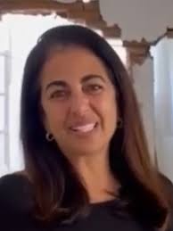 Ontem tive uma grata satisfação. Eu e a @denisedaher1 fomos visitar um  amigo, o Dr Daniel Bonini, que junto com a diretora, Dra Mariana,  apresentou-me o belo hospital do Hapvida em Rio