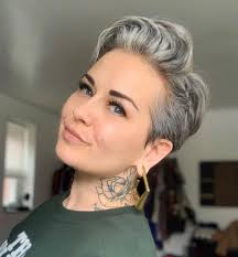 Short hairstyles for thick gray hair. 23 Grey Hairstyles For Women With Round Face To Copy