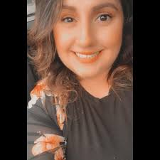 I have a very lazy right eye ,some times its not to bad but in thi pic its  very bad , can any one correct so im looking straight, thanks