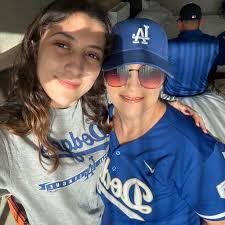 Is anyone streaming the game today in Vancouver Washington?