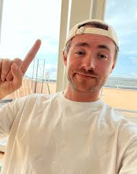 Seven 'Pivots' Later, Warmly Finally Found Its Stride. CEO Max Greenwald  Covers What He Wishes He Knew At The Beginning, and More…