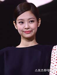 PRESS] 190328 #JENNIE for KIA at the 2019 #SeoulMotorShow! #BLACKPINK #블랙핑크  #제니 @ygofficialblink