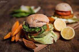Rezept Veggie Burger A La Jamie Oliver Rezept Rezepte Rezepte Gesund Lebensmittel Essen