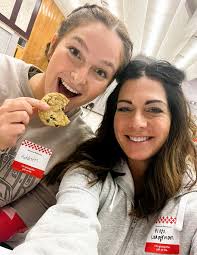 Jacqueline Troche's Instagram, Twitter & Facebook