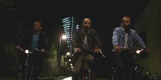 E a d g b e. Chiedimi Se Sono Felice E Storia Di Milano Cinema Badtaste It