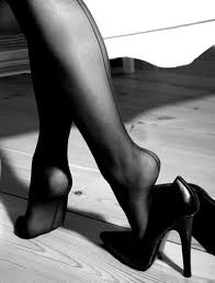 images?q=tbn:ANd9GcQqG_w5ZmcEi09G1mDvpiJnsYelv-qmggt_Wg&usqp=CAU