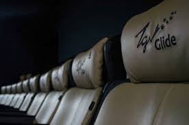 Mağusa cine mall sinema salonunda gösterimde olan filmler ile film seanslarını görüntülemek ve bilet almak için hemen tıklayın! Tgv Toppen Seat