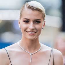 Lena gercke und ihr freund dustin schöne halten sich sehr bedeckt. Lena Gercke Seltene Liebeserklarung Beeindruckt Fans Brigitte De