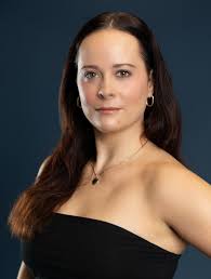 And lastly, our final company artist and rehearsal director, Sarah, in her  third season with the company ☀️ Sarah O'Keeffe is originally from Boulder,  Colorado where she began her dance training with