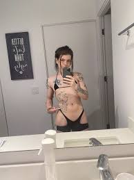 Would u help me take this off >< nudes by xmarixi