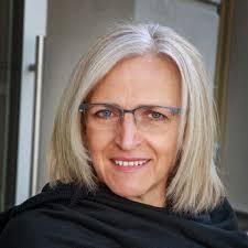 Barbara Engelhardt's Instagram, Twitter & Facebook