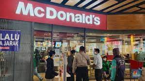 Fans eager for the bts meal at mcdonald's will be excited to hear that collaboration goes beyond nuggets. Fzk78 Wn0ykzzm
