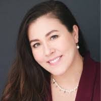 Kat Arce's Instagram, Twitter & Facebook