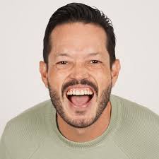 Ron Chavez's Instagram, Twitter & Facebook