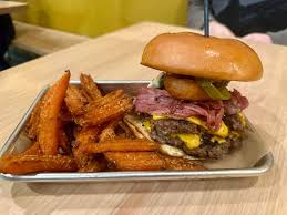 WHere can I find the best beignets?!