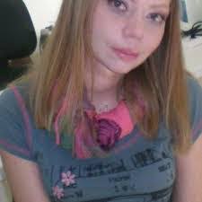 Crystal Weigel's Instagram, Twitter & Facebook