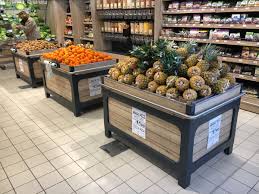 Ils ont tout pour plaire ! Tables Fruits Et Legumes Triangle Mobilier