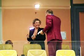 Toate stirile despre anamaria prodan. Footie Fans Stunned As Club Owner Appears To Tell Eye Popping Wag To Cover Up Daily Star