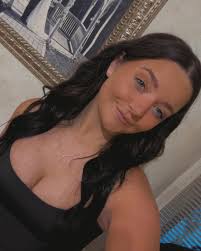 Ava Kirk(@bbkf.15) • Instagram 사진 및 동영상