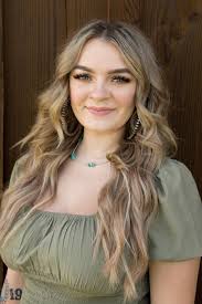 Hair Salon Professionals in Wilsonville, OR