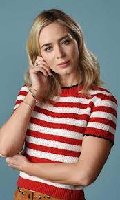 We've gathered more than 5 million images uploaded by our users and sorted them by the most popular ones. Download Pretty Actress Emily Blunt Wallpaper 1280x2120 Iphone 6 Plus